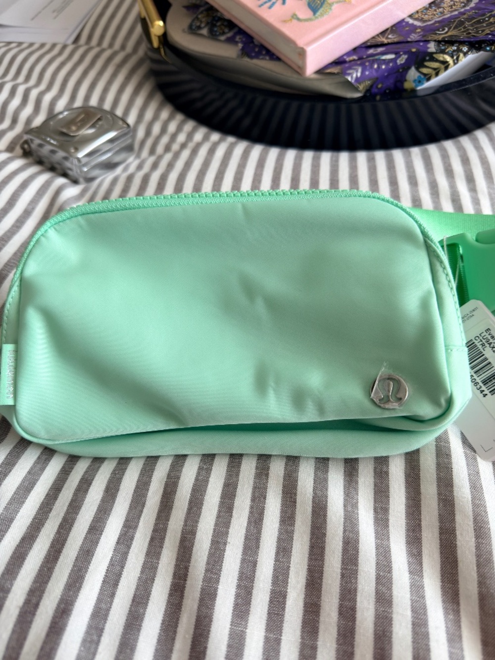 Lululemon Everywhere Belt Bag